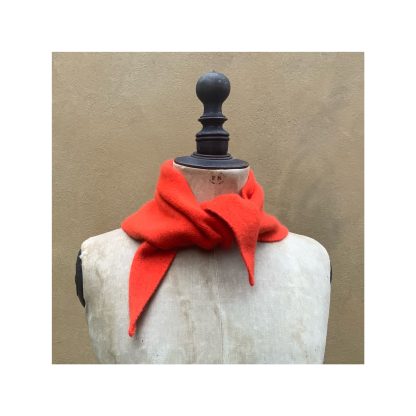 Neckerchief in Lambswool “Orange Gloss”