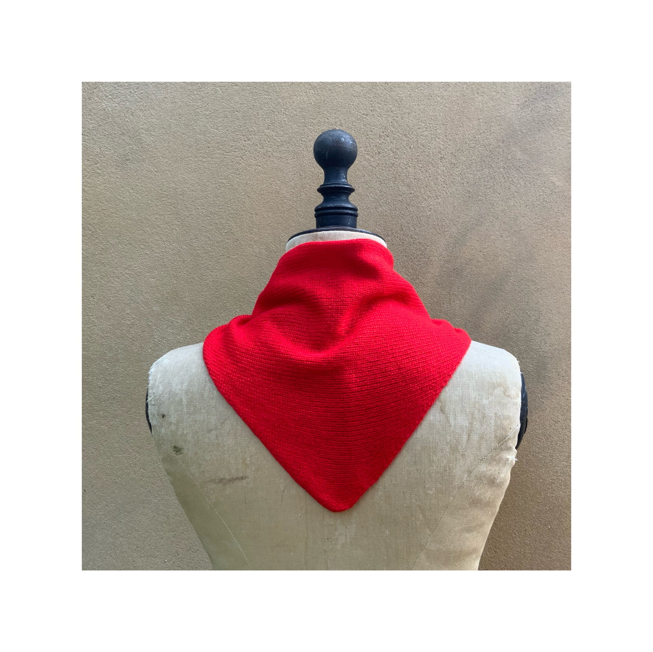 Neckerchief in Lambswool “Poppy”